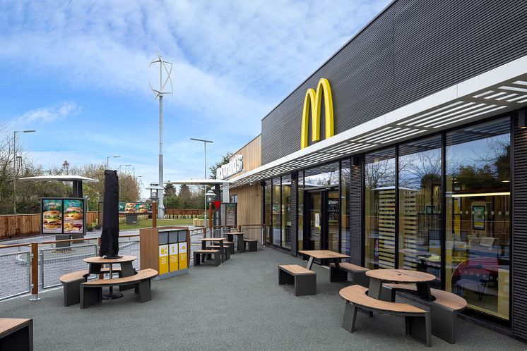 McDonald's Market Drayton_Terrasse