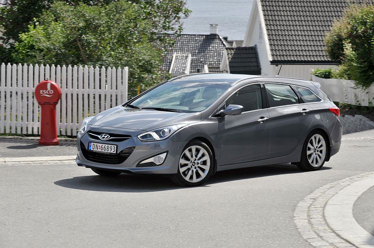 Hyundai i40 i Larviks gater