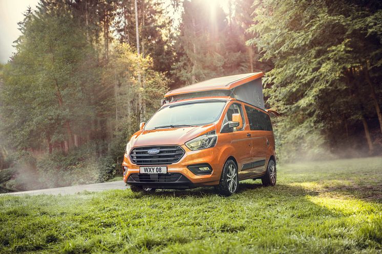 2019Ford_TransitCustomNugget_10