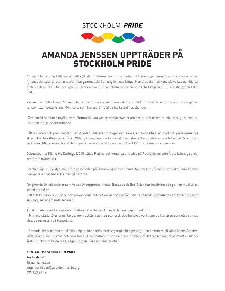 Amanda Jenssen uppträder på Stockholm Pride