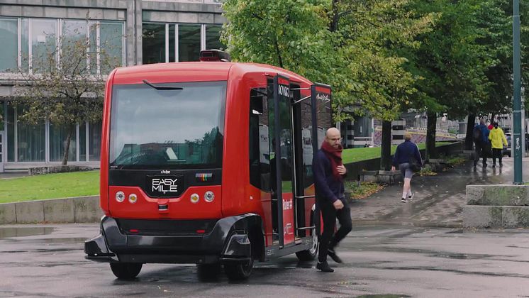 Autonomous  bus tested i Vaterlandsparken in Oslo