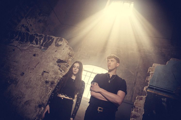 BIRDY + RHODES Press Shot