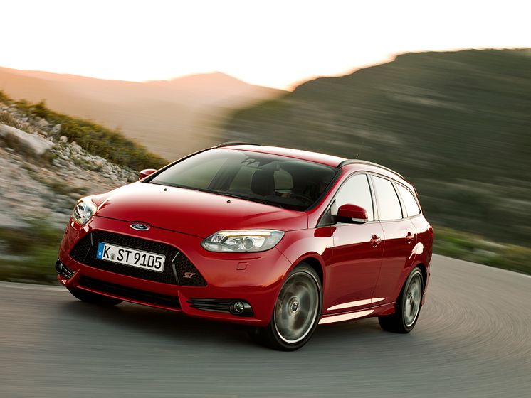 Ford Focus ST, stasjonsvogn kommer i salg sommeren 2012