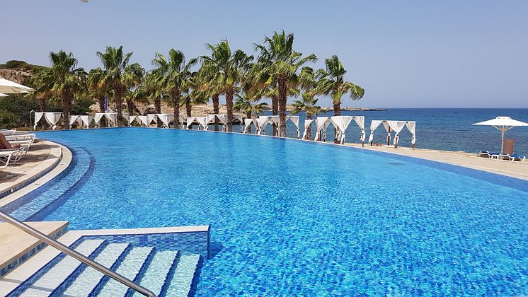 Karpaz Gate Marina - Beach Club infinity pool