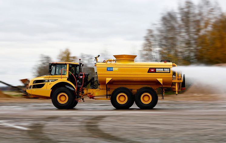 Volvo A25G vattendumper Ground Force