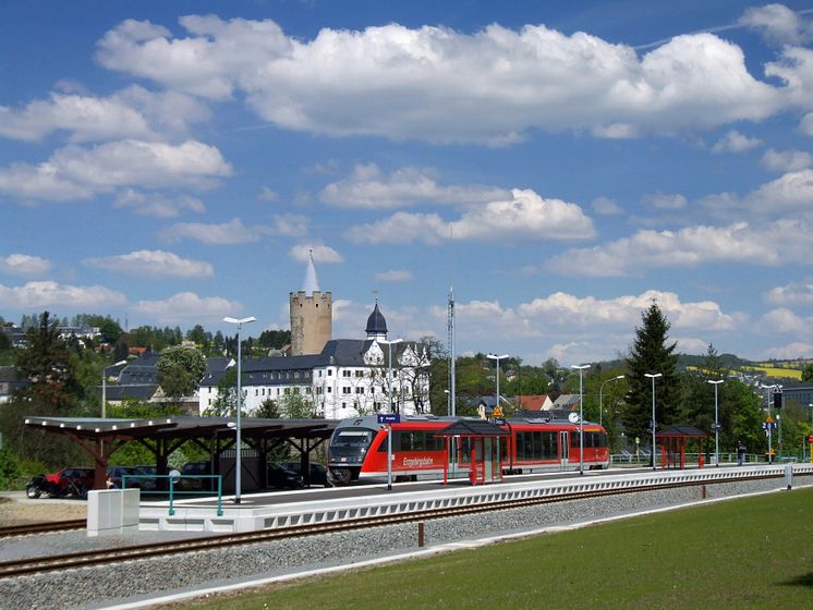 Bf Zschopau mit Blick auf Schloss Wildeck, Fotograf Andreas Schaarschmidt.jpg