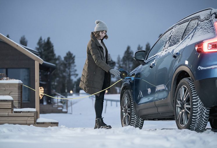Nokian_Tyres_Driving_longer_journeys_with_EV_B.jpg
