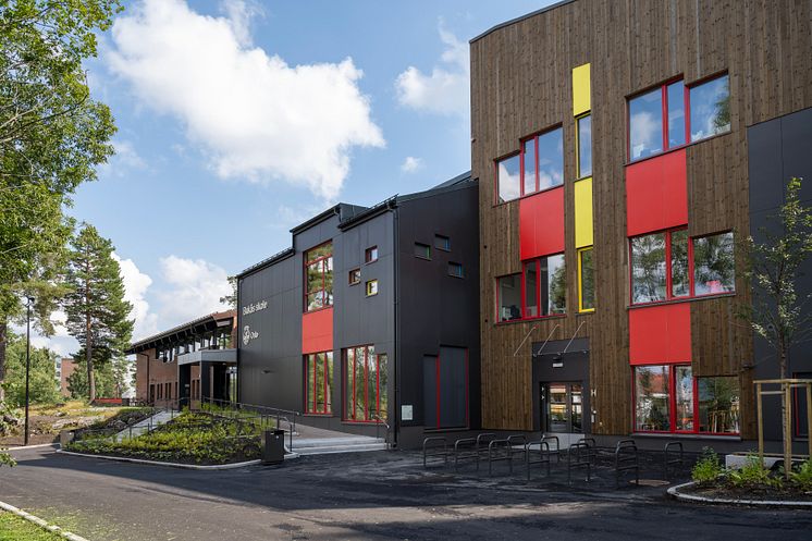 Bakås skole