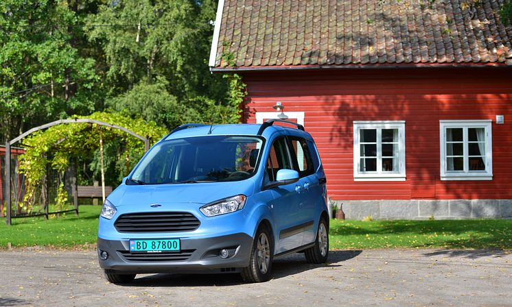 Nye Ford Transit Courier, norges minste og rimeligste varebil har skapt stor etterspørsel på det norske markedet