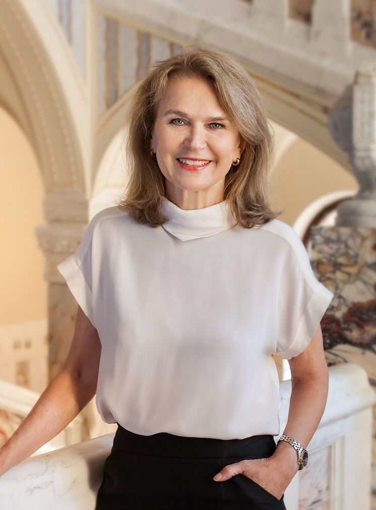 Mary_Halfportrait.jpg