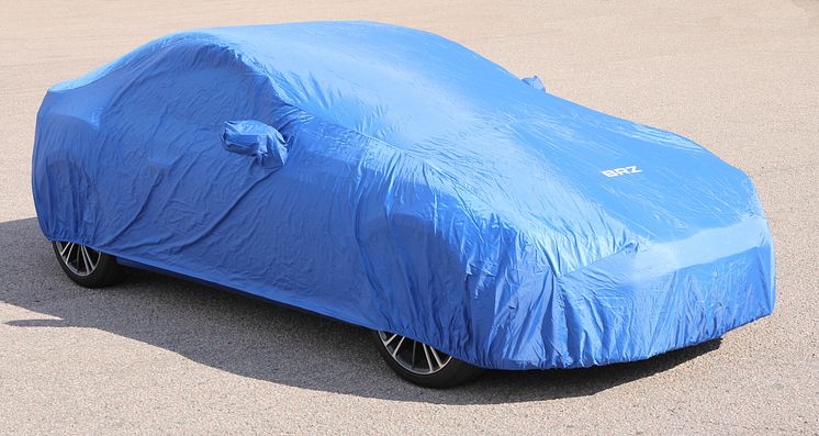 Subaru BRZ levereras med skräddarsytt garagetäcke