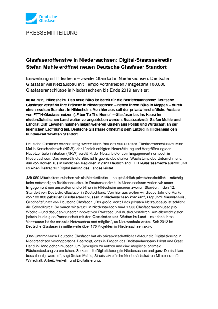 Glasfaseroffensive in Niedersachsen: Digital-Staatssekretär Stefan Muhle eröffnet neuen Deutsche Glasfaser Standort
