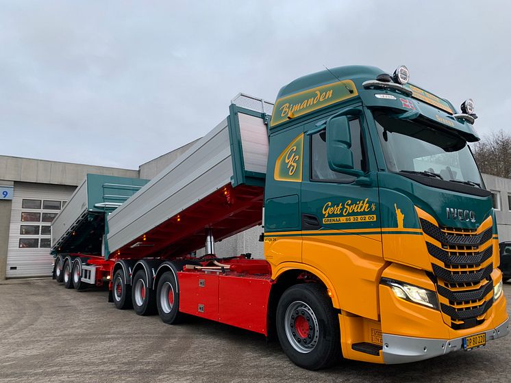 IVECO X-WAY lastbil