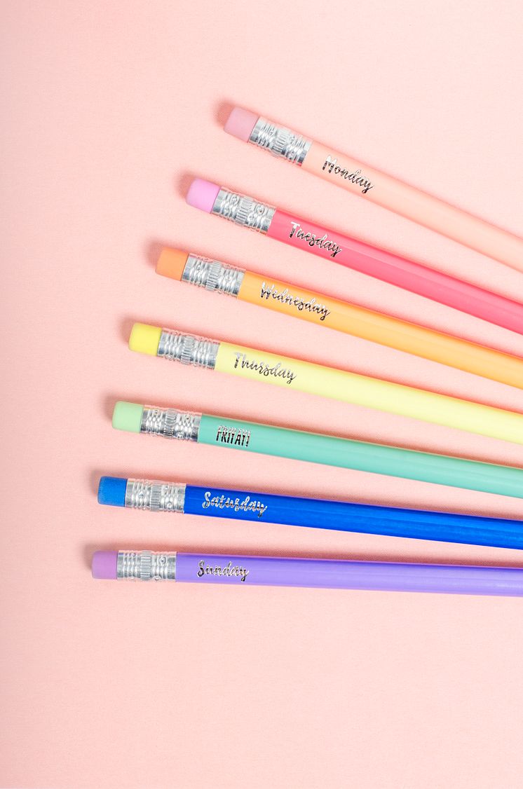 pencils-rainbow-lighter-saturation