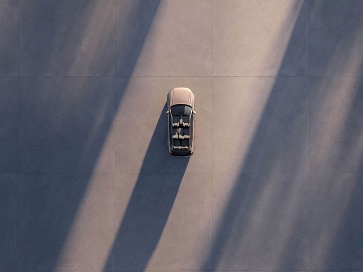 New_Volvo_XC90_Exteriors.jpg