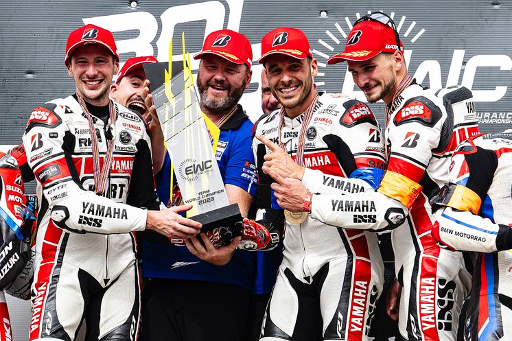 2023091901_001xx_YART-Wins2023EWC-Title_4000