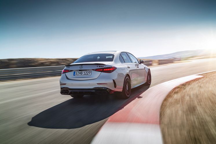 Mercedes-AMG C 63 S E PERFORMANCE