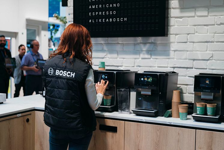 BSH_CES-Bosch_vollautomatische_Kaffeemaschine.jpg