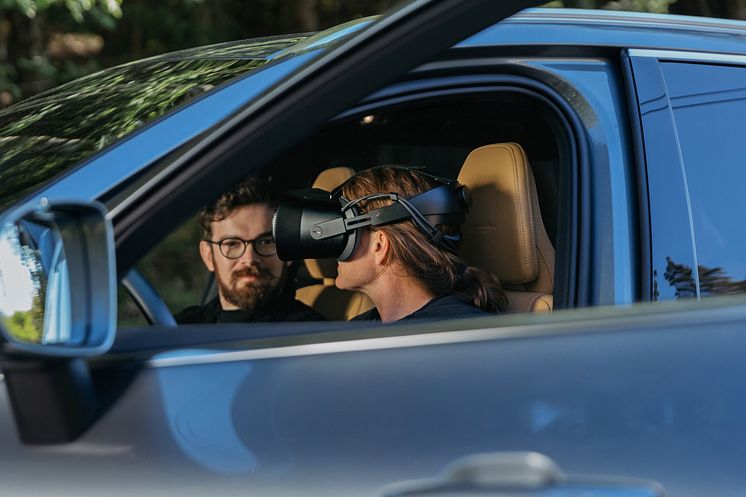 Volvo_Cars_and_Varjo_launch_world-first_mixed_reality_application_for_car