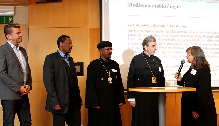 Välkomnande av  nya kyrkor i Sveriges kristna råd.