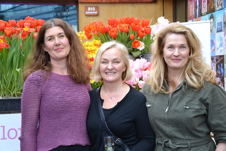 Erika Wallin, Lotta Hovhammar och Malin Hidesäter på Blomsterfrämjandets och MixMegapol unlugged tulpankonsert