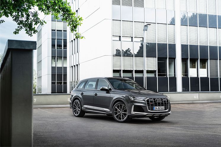 Audi SQ7 TFSI (2020)