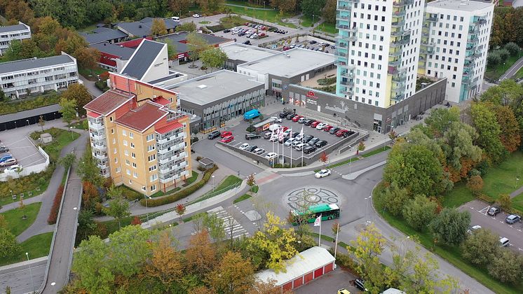 Linero Torg, Lund