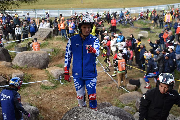 2023102302_007xx_JTR_Rd7_黒山選手_4000