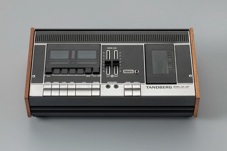 Ekstrøm. Møbel- og industridesign.Kasettspiller TCD 300, Terje Ekstrøm,Tandberg radiofabrikk, 1972
