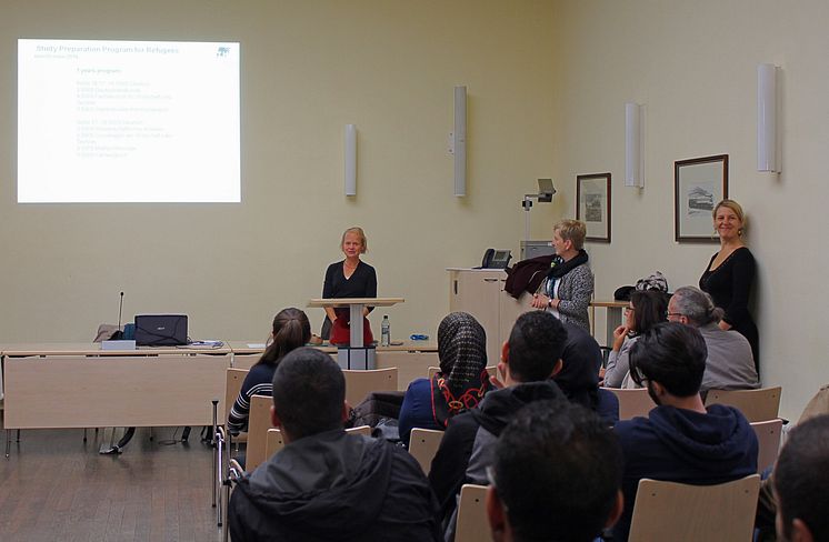 Studienvorbereitungskurse an der Technischen Hochschule Wildau für 43 Geflüchtete aus Krisengebieten gestartet