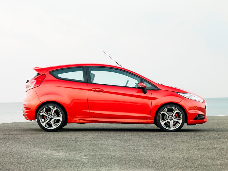 FIESTA ST - 1