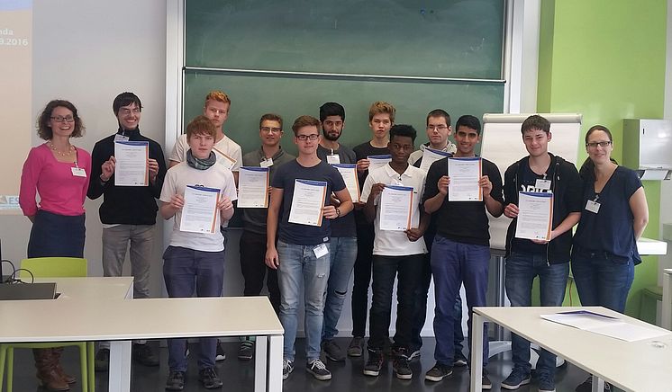 Einjähriges Entwicklungsprogramm an der Technischen Hochschule Wildau sichert versteckten MINT-Talenten einen guten Studieneinstieg 