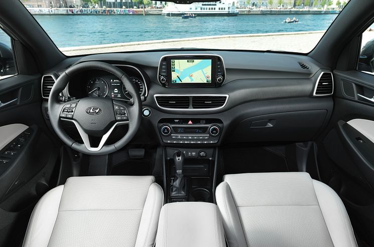 New Hyundai Tucson Interior (1)