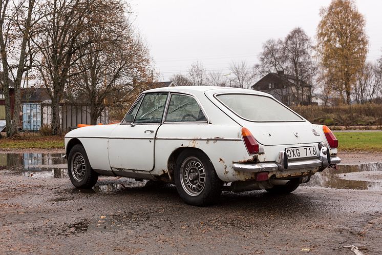 Renoveringsstart för MGB GT 1973 - Lars Edwardssons nya projektbil 