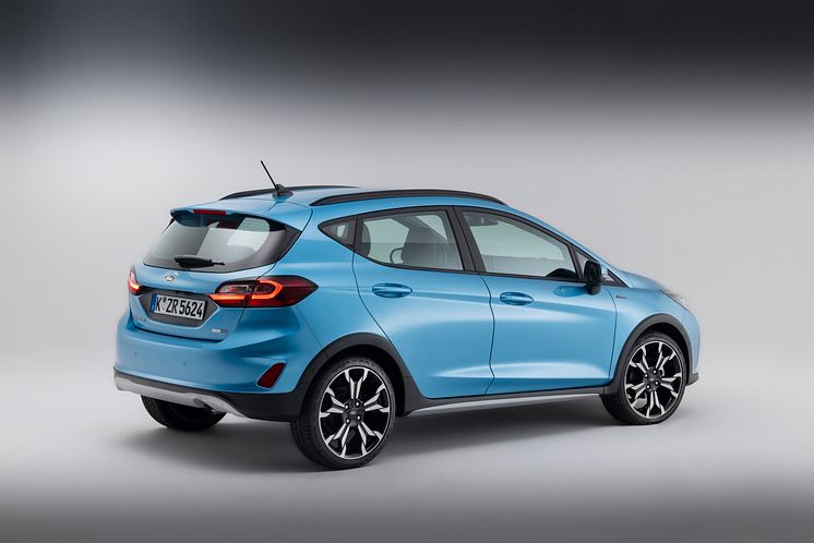 2021_FORD_FIESTA_STUDIO_ACTIVE_02