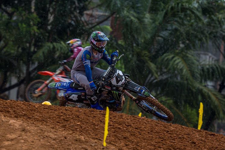 2019070805_007xx_MXGP_Rd11_トヌス選手_4000