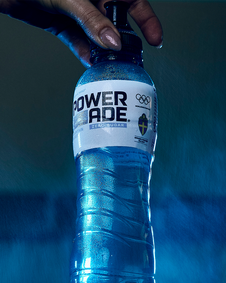 Kosovare Asllani Powerade 9.png