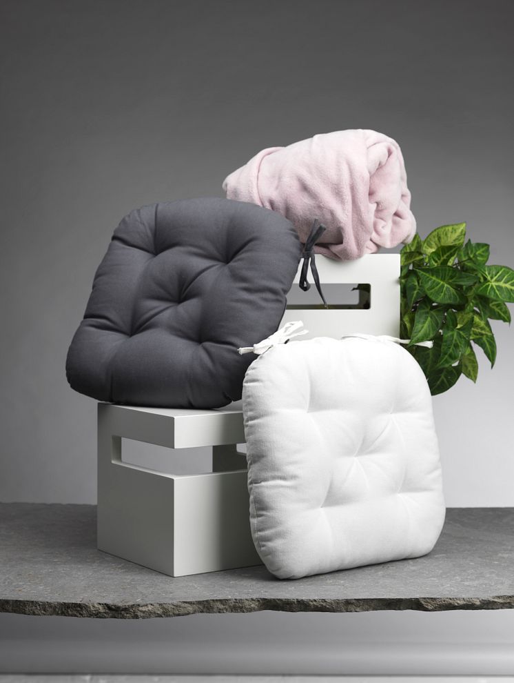 Chair pad Form, Blanket Irma coral fleece