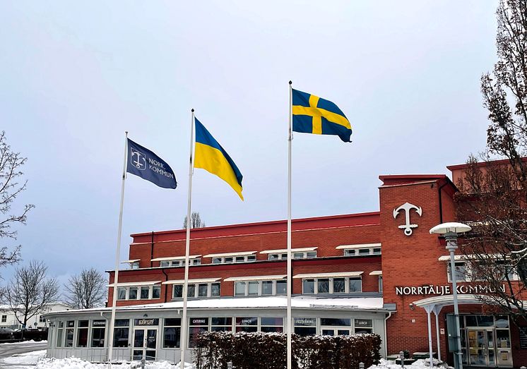 Flagga_Sv_Ukr_Kommunhuset.jpg
