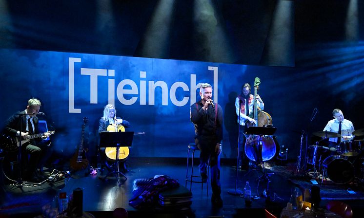 TJEINCH LIVE BAND