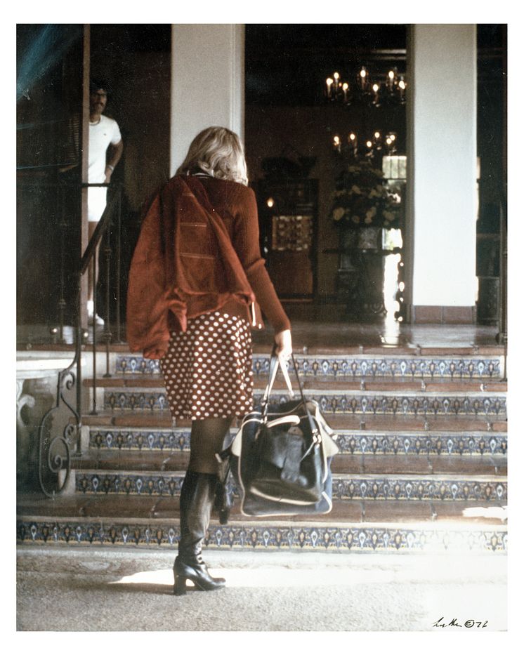 Lynn Hershman Leeson: : “Roberta Climbs Steps of Del Coronado Hotel to Meet a Date (San Diego)”, 1976