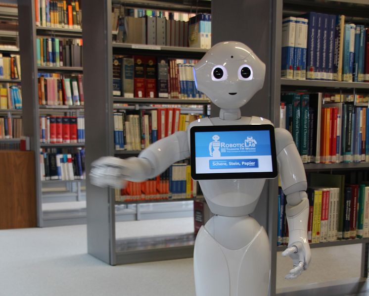 Humanoider Roboter assistiert ab sofort in der Hochschulbibliothek
