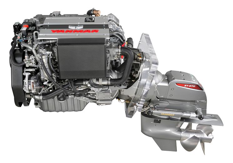 Hi-res image - YANMAR - YANMAR 4LV marine diesel engine with ZT370 sterndrive 