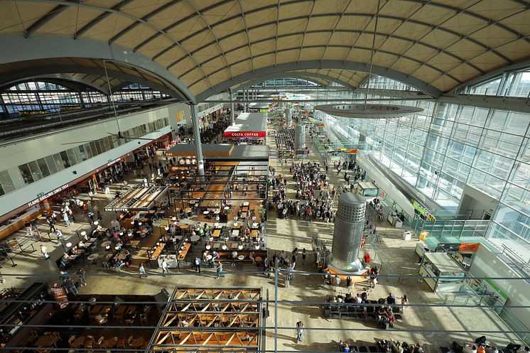 Aeropuerto+de+Alicante-Elche+Miguel+Hernández+(interior+2)