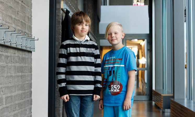 Robert ja Eetu oppivat paljon terveydestä Oulun koulutapahtumassa Sydänviikolla