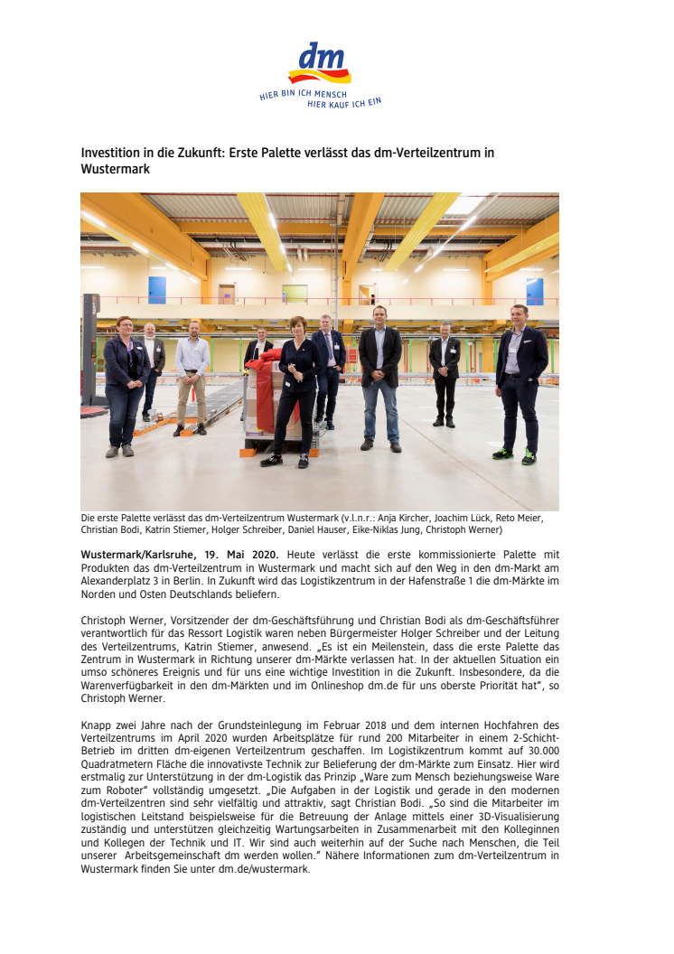 Investition in die Zukunft: Erste Palette verlässt das dm-Verteilzentrum in Wustermark