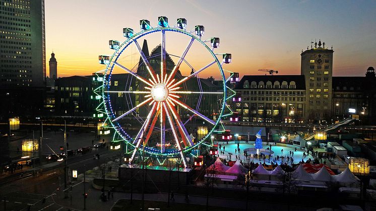 Blick vom "FELIX" auf den Augustusplatz mit "Leipziger Eistraum"