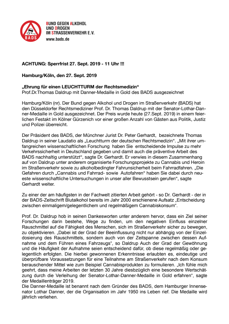 „Ehrung für einen LEUCHTTURM der Rechtsmedizin“