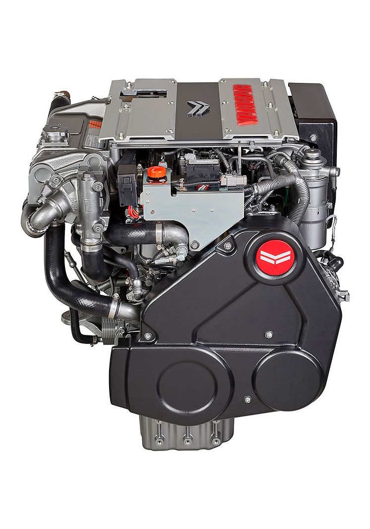 High res image - YANMAR - new 4LV marine diesel engine