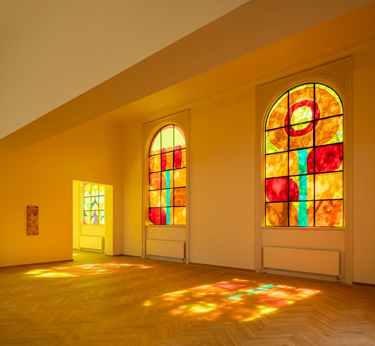 Alexander Tovborg, Madonna, 2022-23. Church Windows (nature), 2023. 